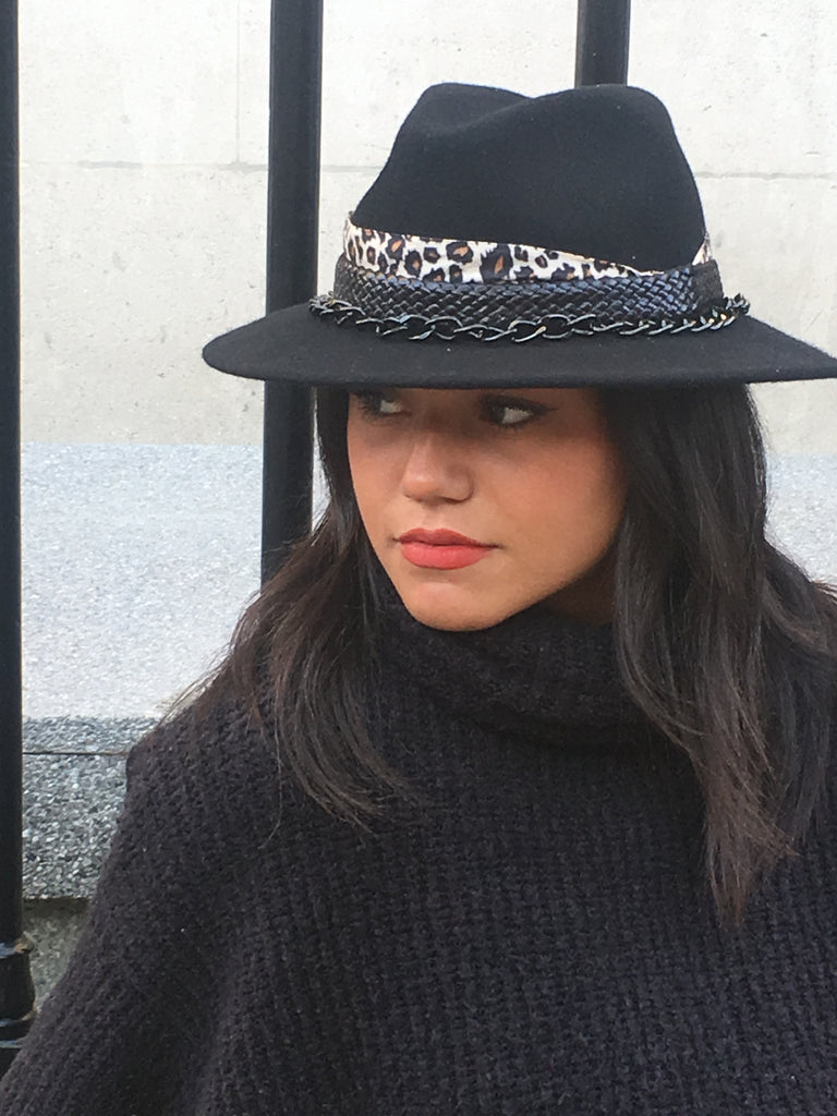 chapeau syna mariage barmitsva juif tsniout  hat accessoire chaine customisé personnalisé hiver leopard cuir