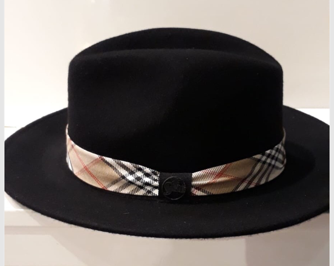 chapeau burberry chapeau laine chapeau personnalisé tartan fedora  chapeau noir accessoires mariage synagogue juif israel. chapeau Laura chapeau soprano the voice