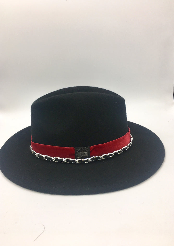 chapeau femme fedora noir bordeaux chaine chanel bar mitsva mariage juif accessoire 