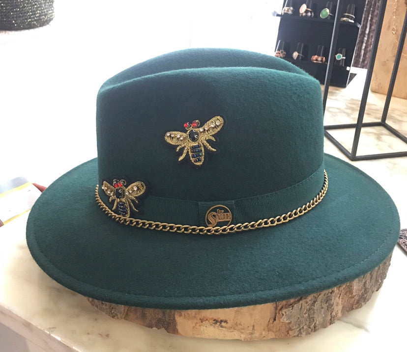 chapeau inspiration Gucci chapeau  laine chaine gold accessoire 