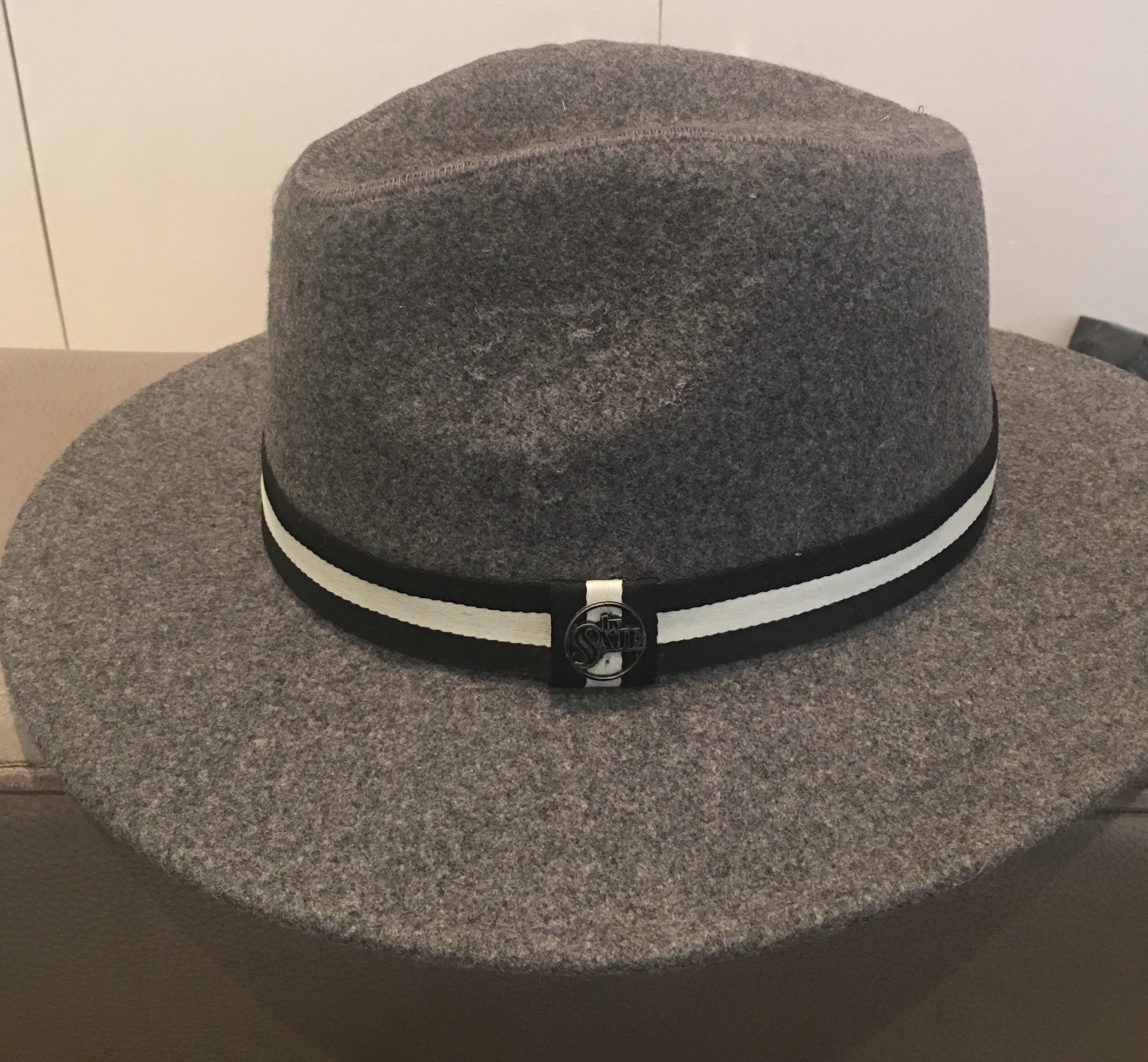 chapeau Fred chapeau soprano the voice 2019 tf1 chapeau homme accessoires chapeau by saje